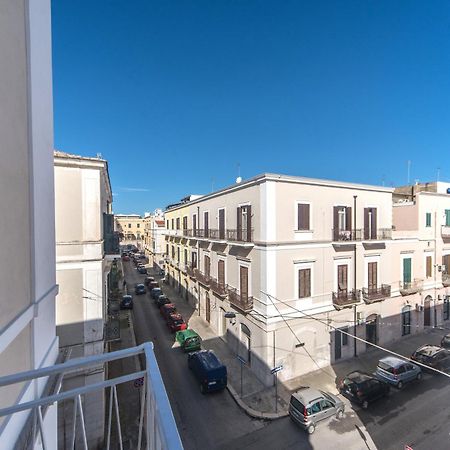 B&B Camera A Sud Maris Trani Buitenkant foto