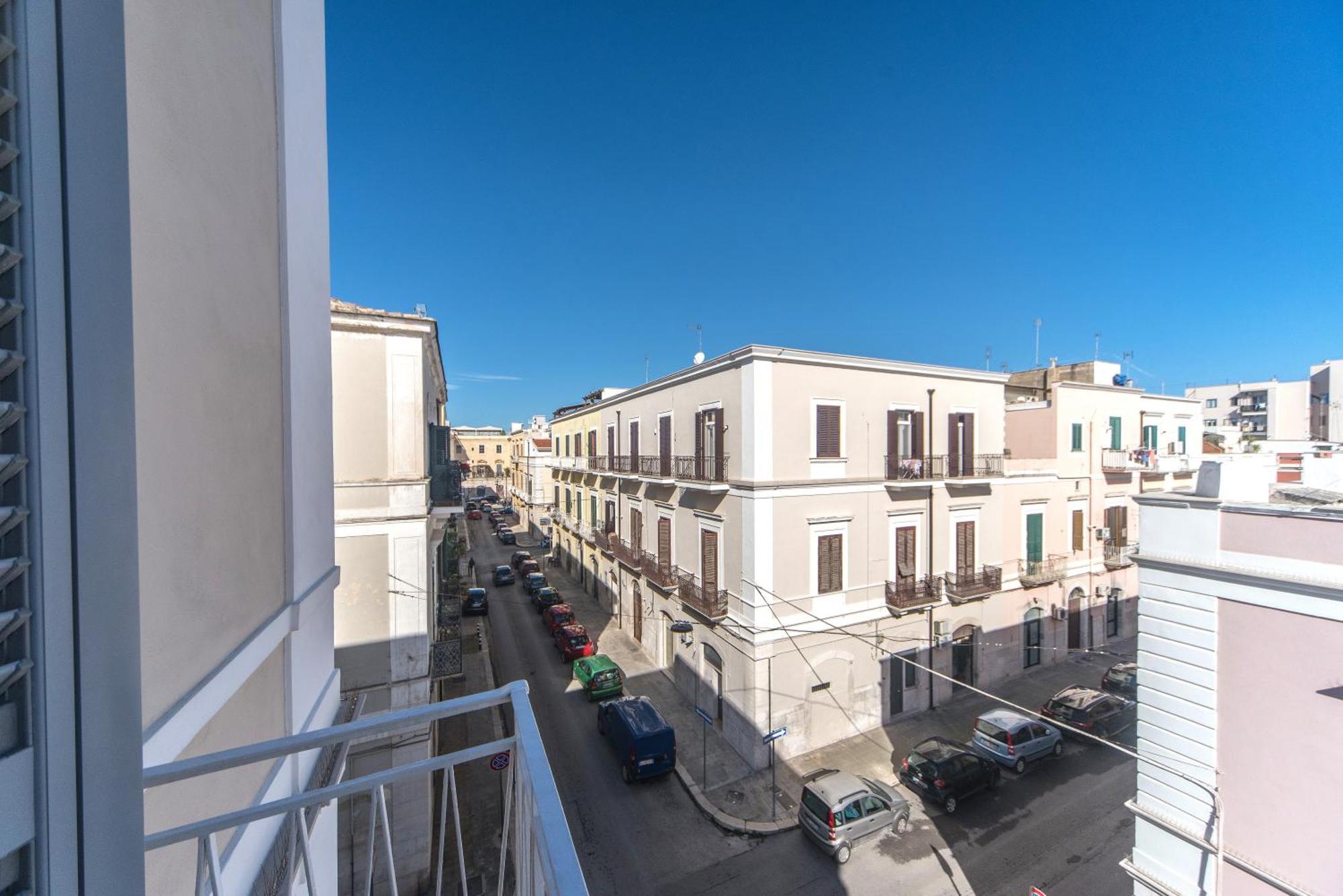 B&B Camera A Sud Maris Trani Buitenkant foto